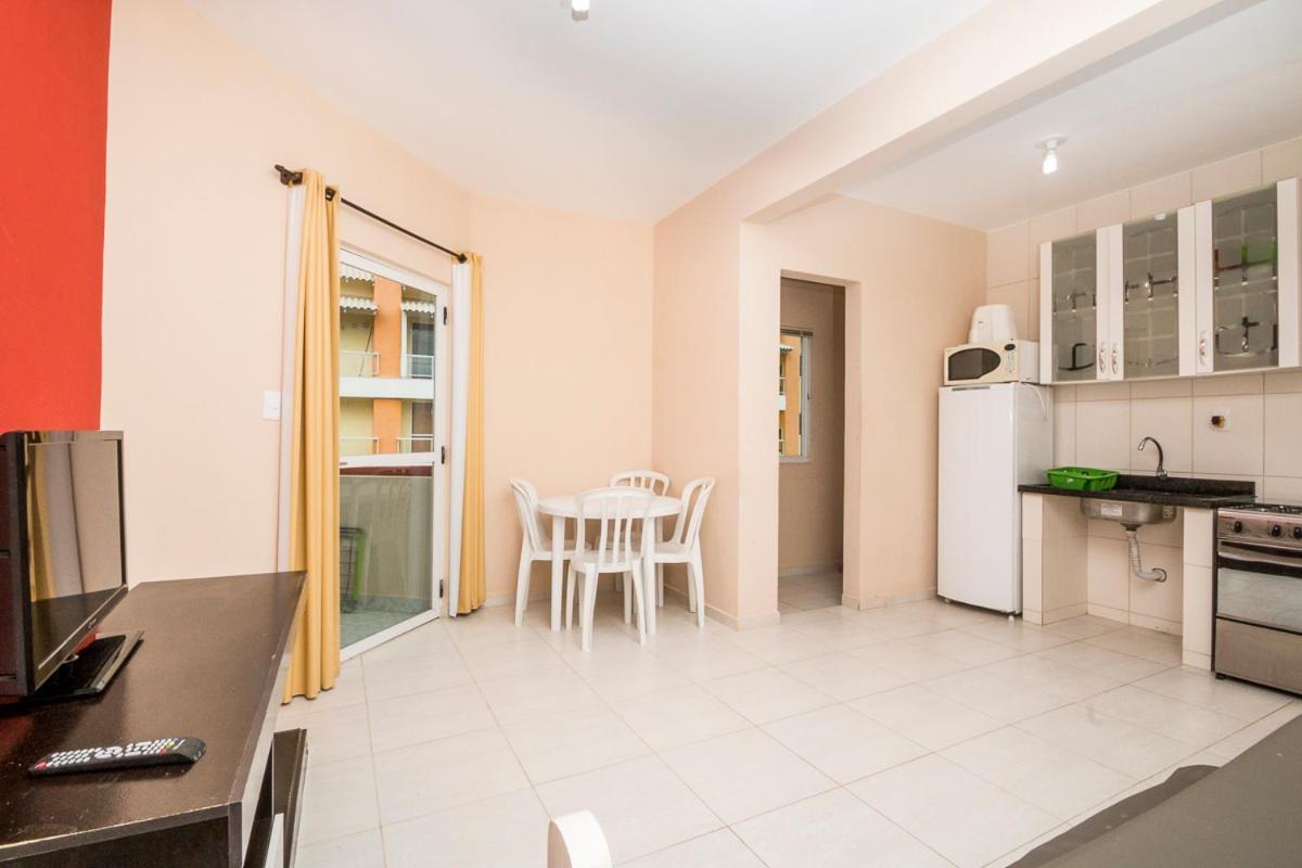 Residencial Melfi 3 Ap 6 Apartman Bombinhas Kültér fotó