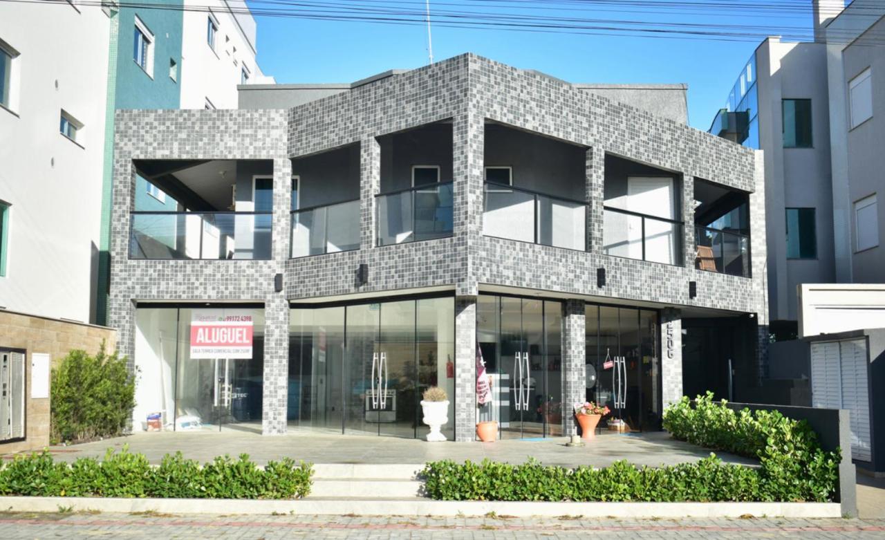 Residencial Melfi 3 Ap 6 Apartman Bombinhas Kültér fotó